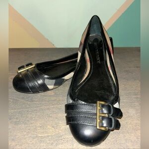 Burberry bridle house check balcony ballerina flat sz EU 36